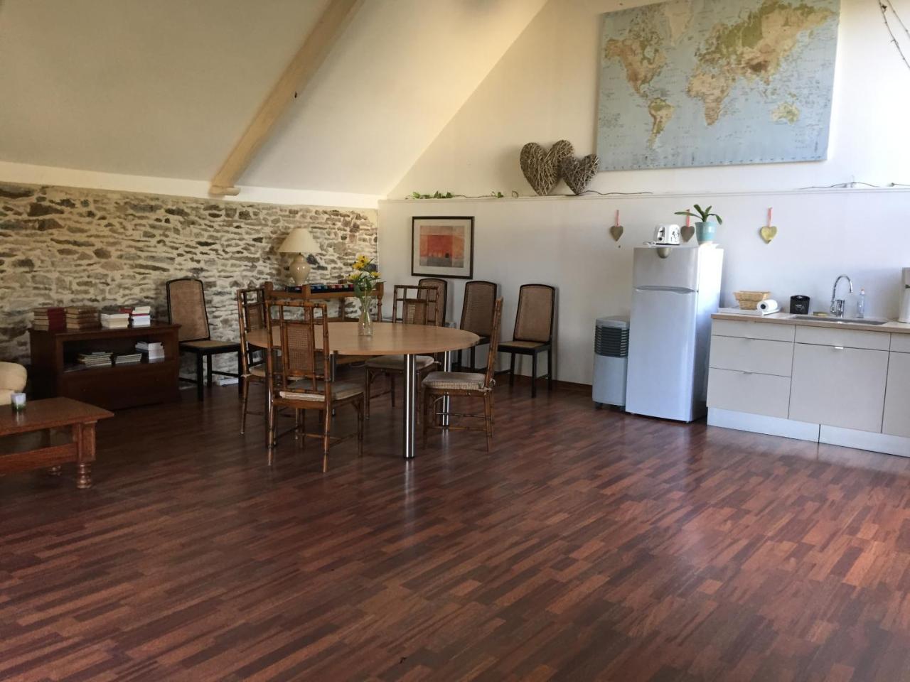 亿唐富勒里酒店 Cahagnes 外观 照片